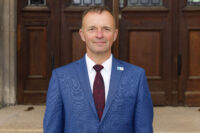 MIKE SCHRÖDER